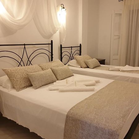 Sifnos Hotel Benaki Platis Gialos  Exteriör bild
