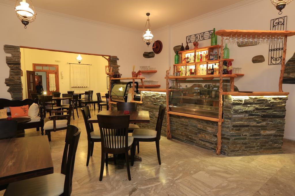 Sifnos Hotel Benaki Platis Gialos  Exteriör bild