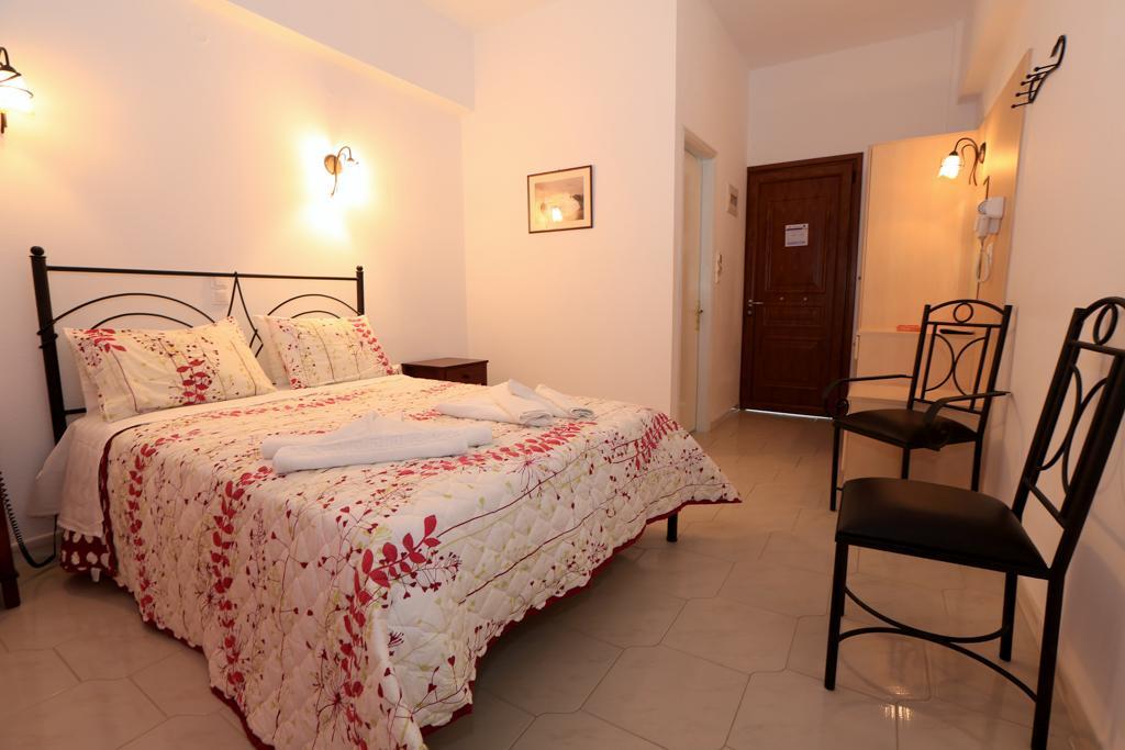 Sifnos Hotel Benaki Platis Gialos  Exteriör bild