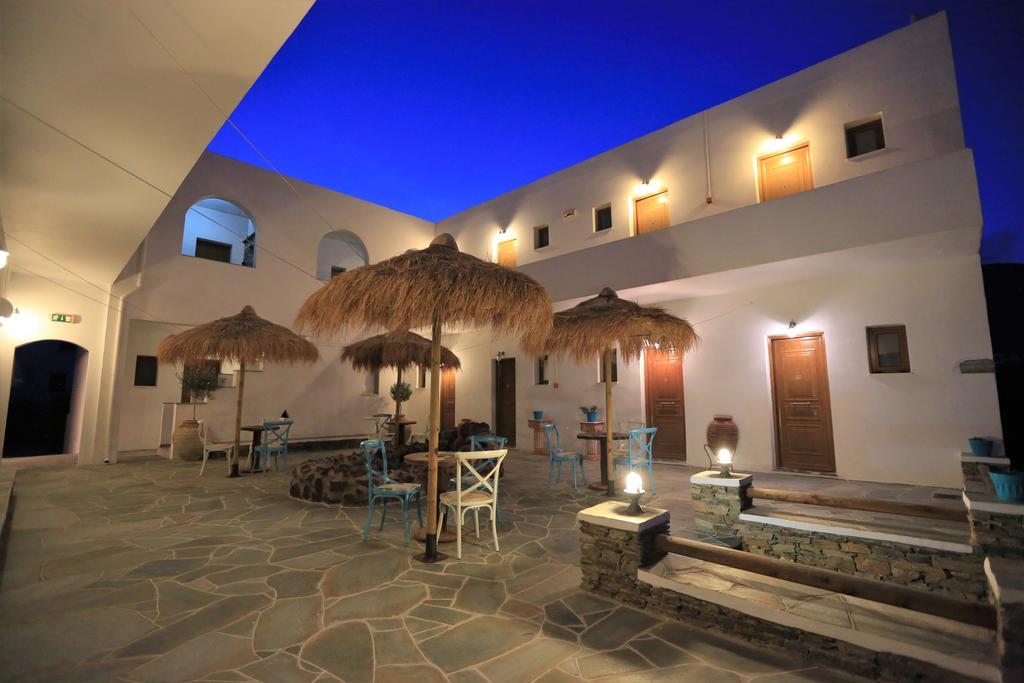 Sifnos Hotel Benaki Platis Gialos  Exteriör bild