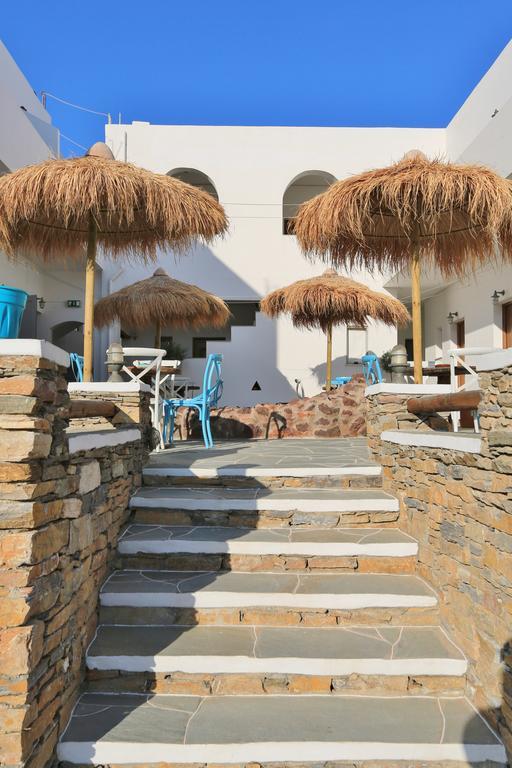 Sifnos Hotel Benaki Platis Gialos  Exteriör bild