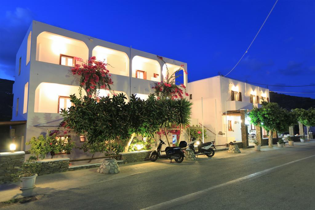 Sifnos Hotel Benaki Platis Gialos  Exteriör bild